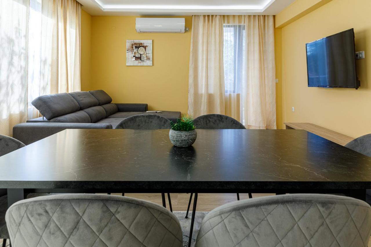 Баня Аква Ризорт Apartment Exterior photo